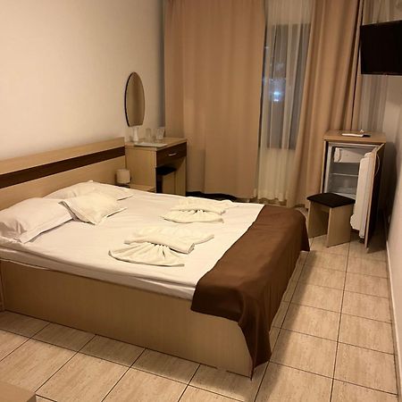 Hotel Selena Boutique Neptun Luaran gambar