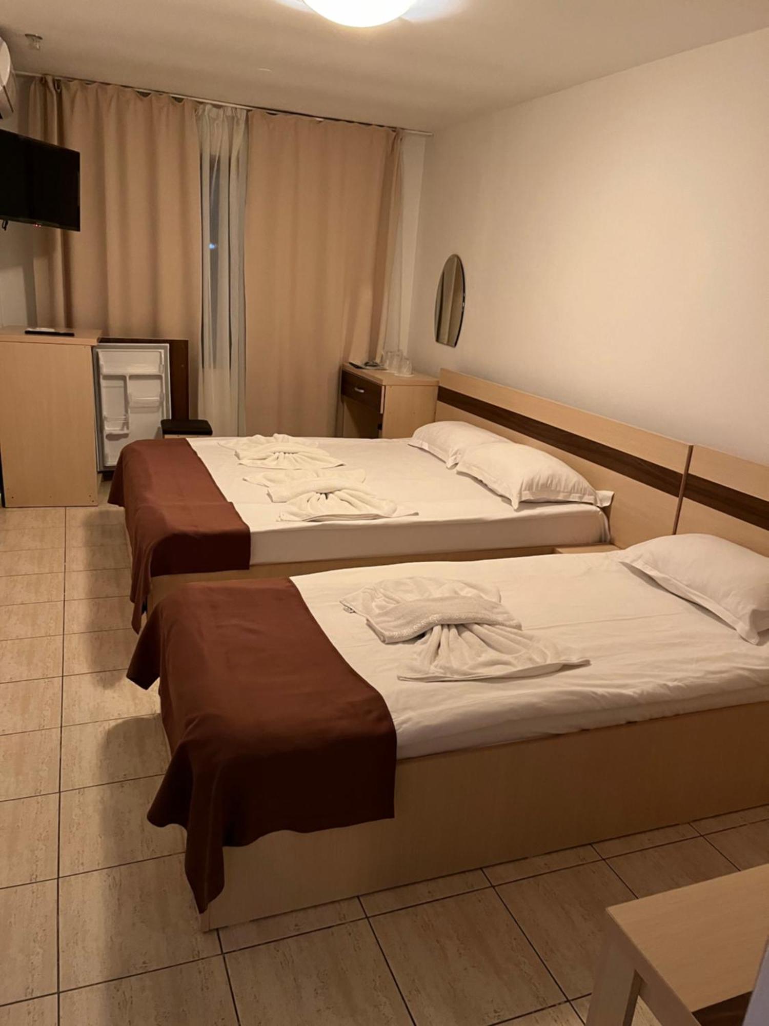 Hotel Selena Boutique Neptun Luaran gambar